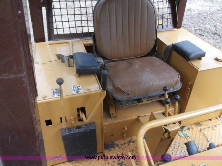 image for item B1495 1991 Case 850D longtrack dozer