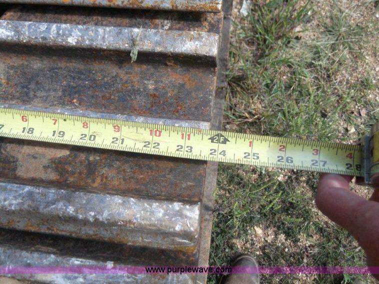 image for item B1496 2000 Komatsu PC150LC-6K excavator