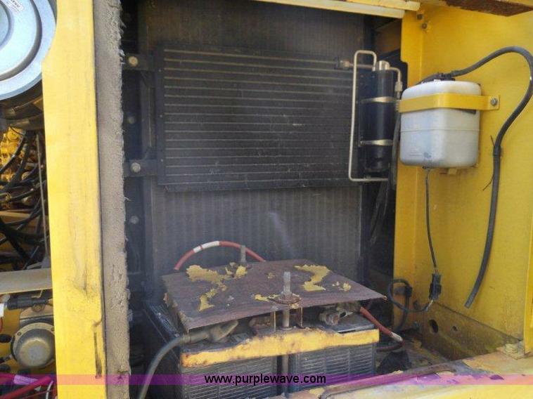 image for item B1496 2000 Komatsu PC150LC-6K excavator