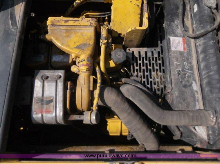 image for item B1496 2000 Komatsu PC150LC-6K excavator