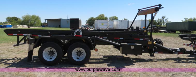 image for item B2478 2007 G&H 1700L 24' roll-off pup trailer