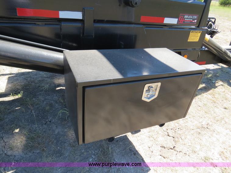 image for item B2478 2007 G&H 1700L 24' roll-off pup trailer