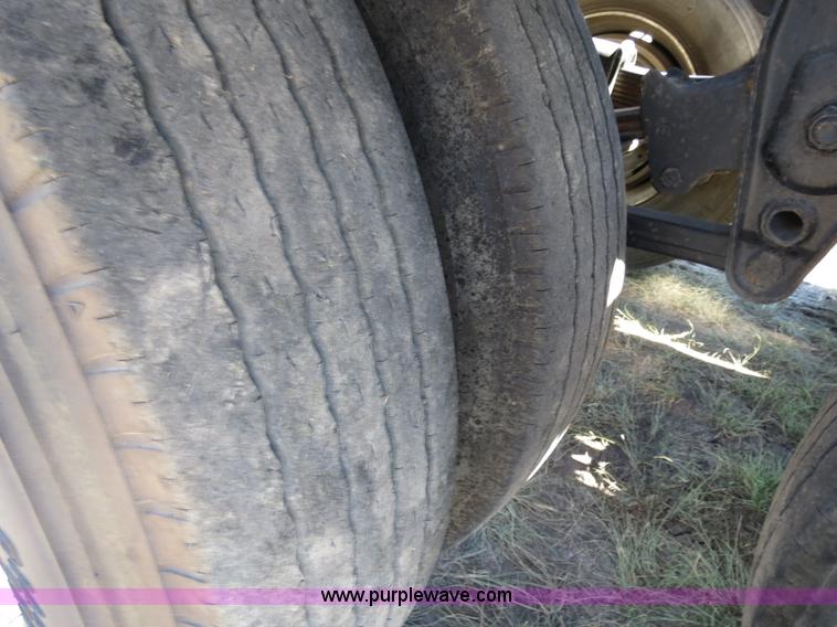 image for item B2478 2007 G&H 1700L 24' roll-off pup trailer