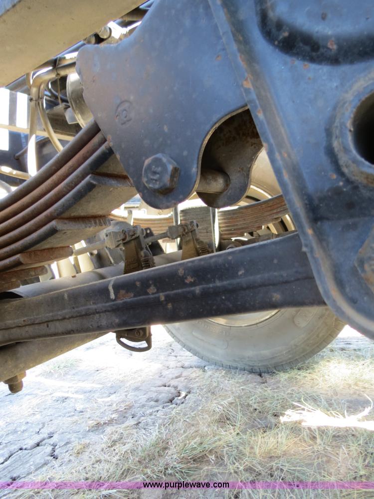 image for item B2478 2007 G&H 1700L 24' roll-off pup trailer