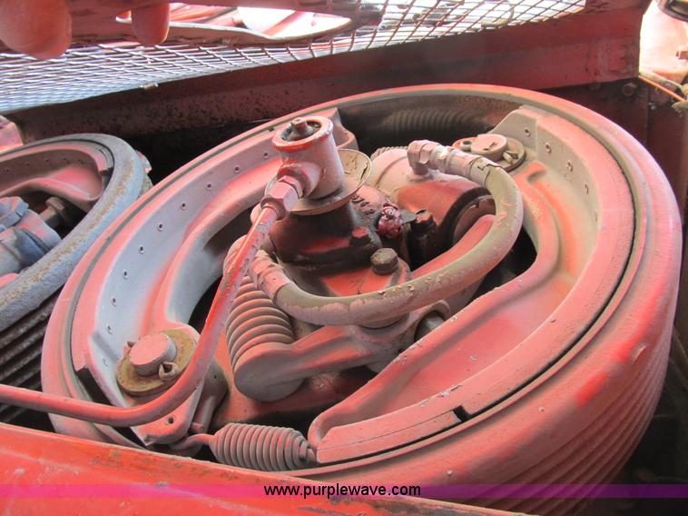 image for item B2731 FMC Link-Belt HC-108B truck crane