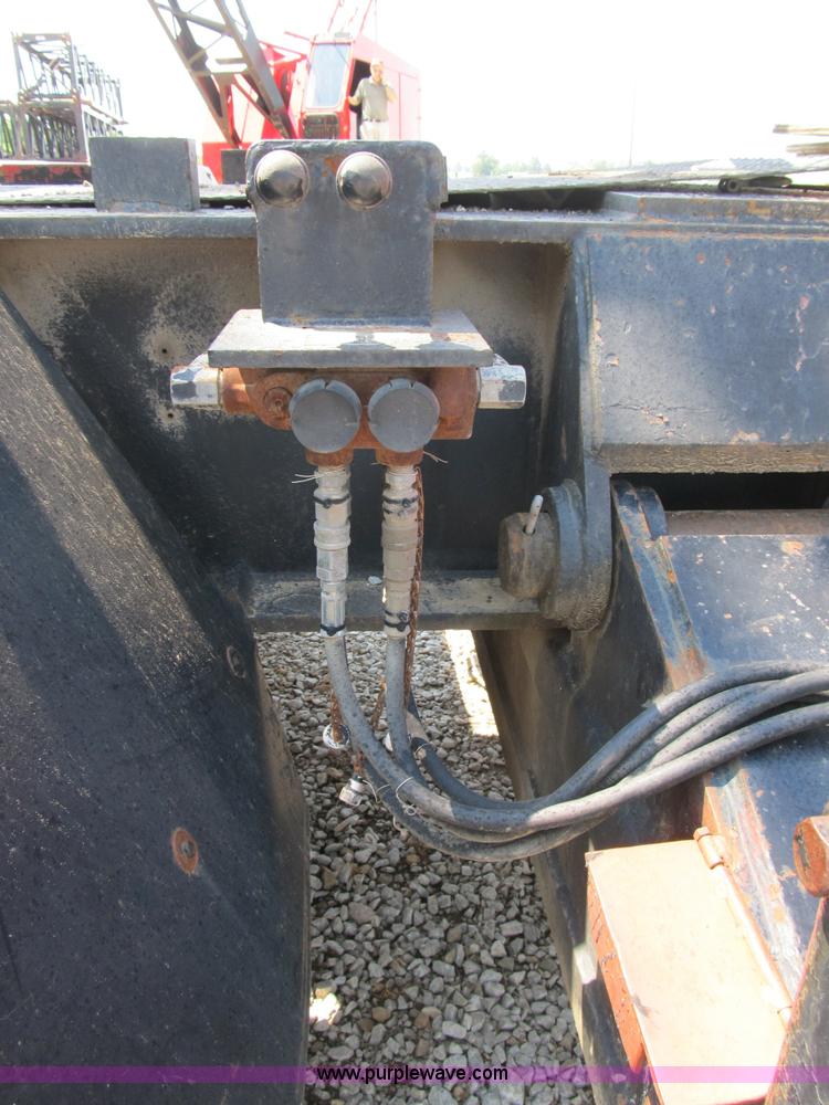 image for item B2731 FMC Link-Belt HC-108B truck crane