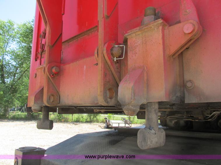 image for item B2731 FMC Link-Belt HC-108B truck crane