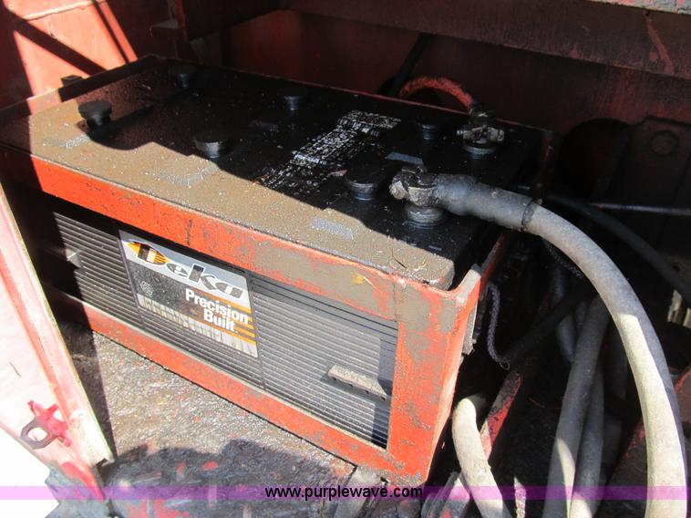 image for item B2731 FMC Link-Belt HC-108B truck crane