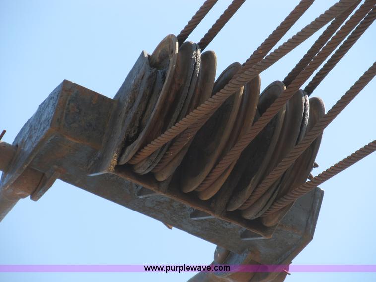 image for item B2732 Link-Belt  LS-108B crawler crane