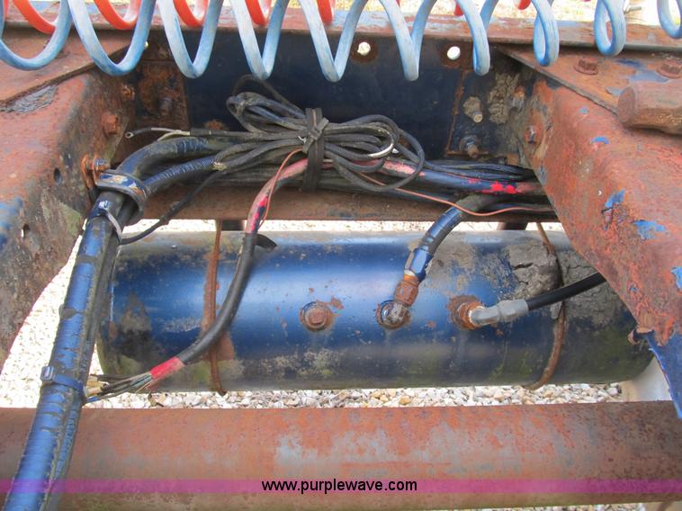 image for item B2860 1979 Peterbilt 359 semi truck