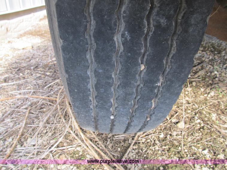 image for item B2860 1979 Peterbilt 359 semi truck