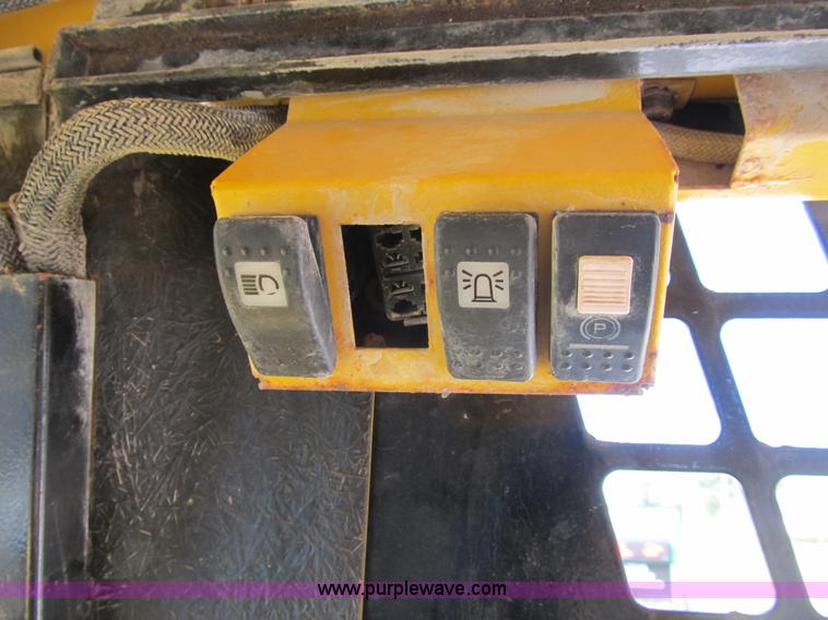 image for item B2873 ASV 4810 Posi-Track track skid steer