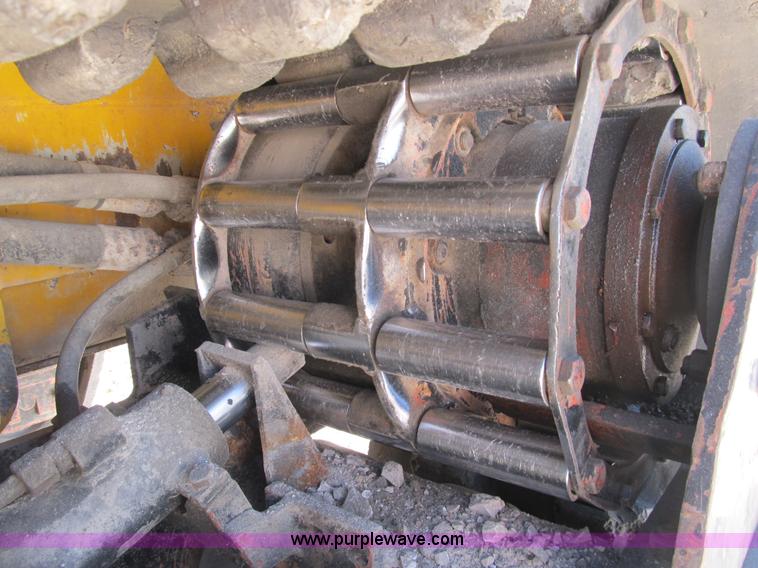 image for item B2873 ASV 4810 Posi-Track track skid steer