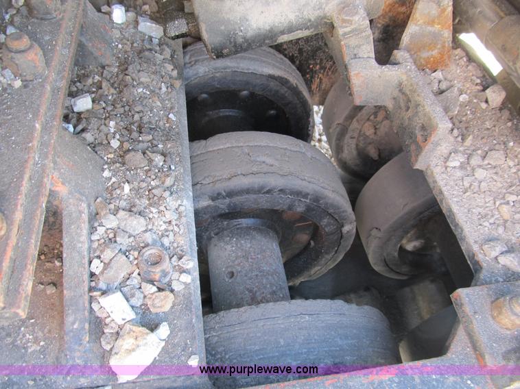 image for item B2873 ASV 4810 Posi-Track track skid steer