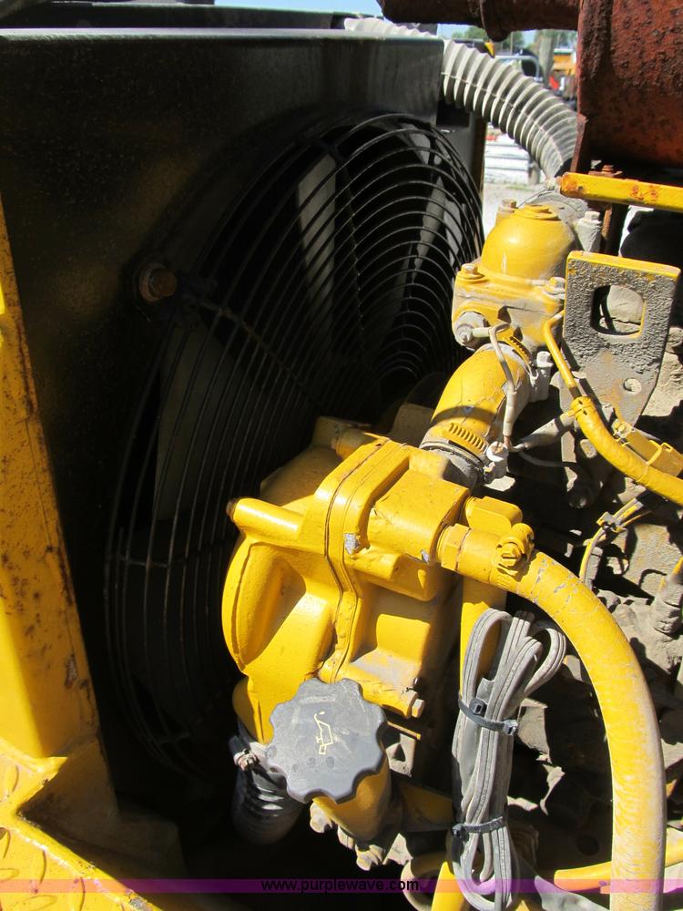 image for item B2873 ASV 4810 Posi-Track track skid steer