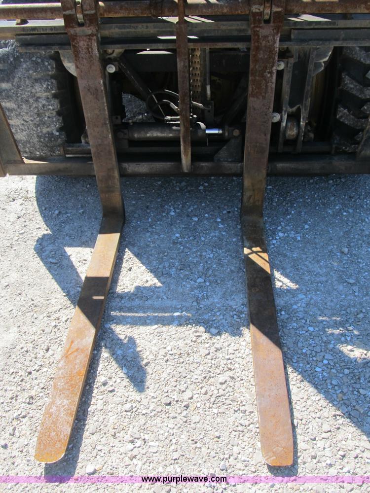 image for item B2874 Caterpillar R50 rough terrain forklift