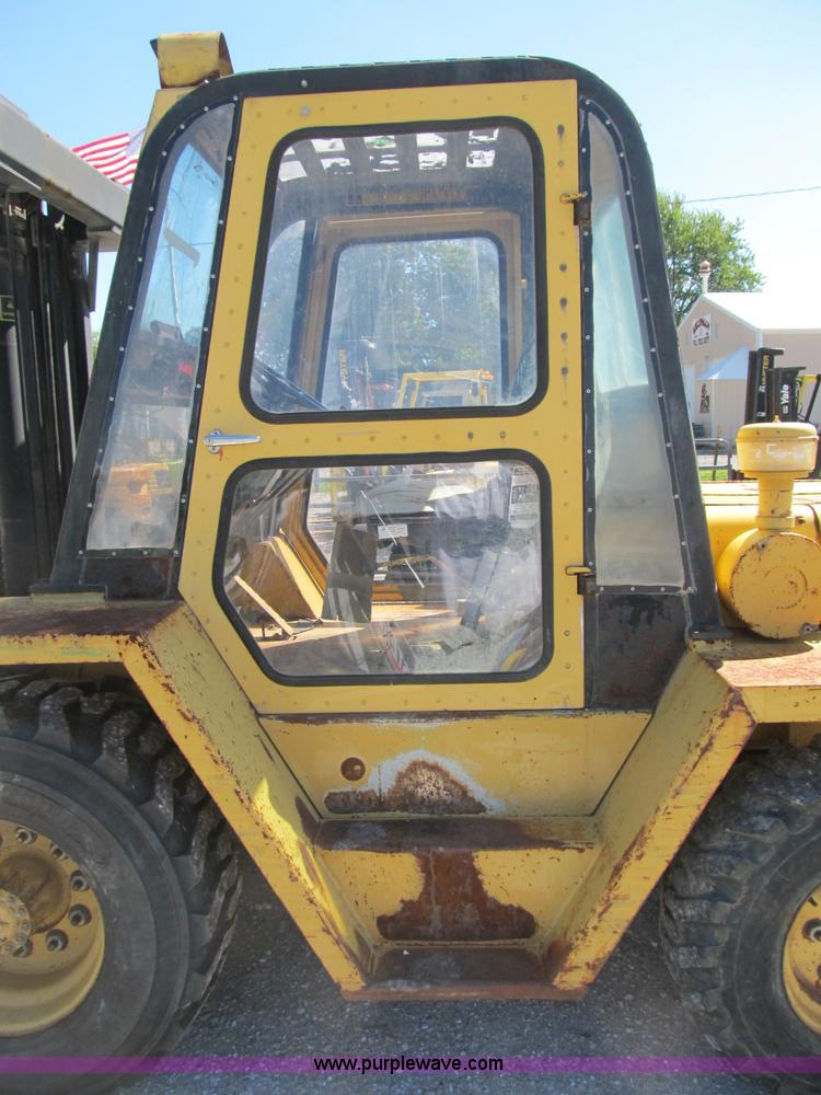 image for item B2874 Caterpillar R50 rough terrain forklift