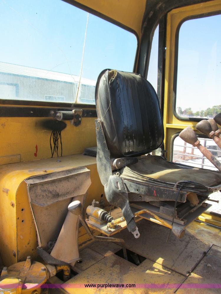 image for item B2874 Caterpillar R50 rough terrain forklift