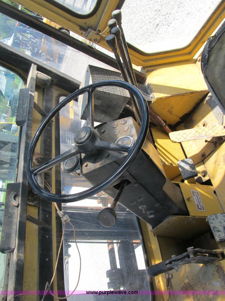 image for item B2874 Caterpillar R50 rough terrain forklift