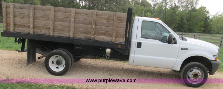 image for item B2878 2003 Ford F450 XL Super Duty dump truck