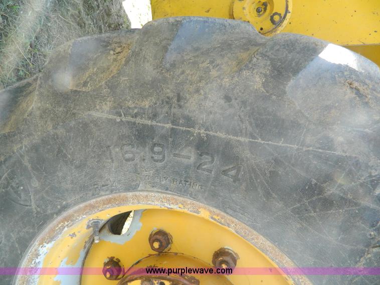 image for item B3887 Allis 840 wheel loader