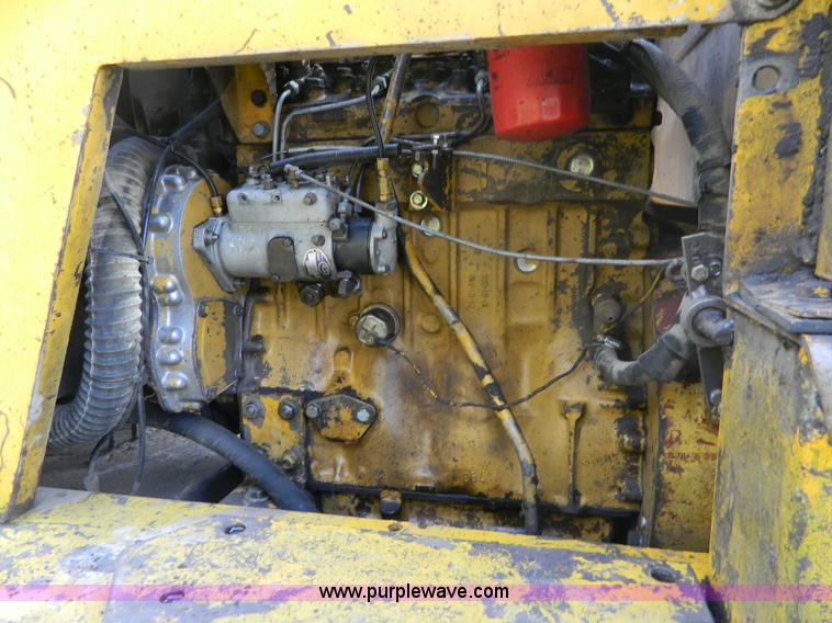 image for item B3887 Allis 840 wheel loader