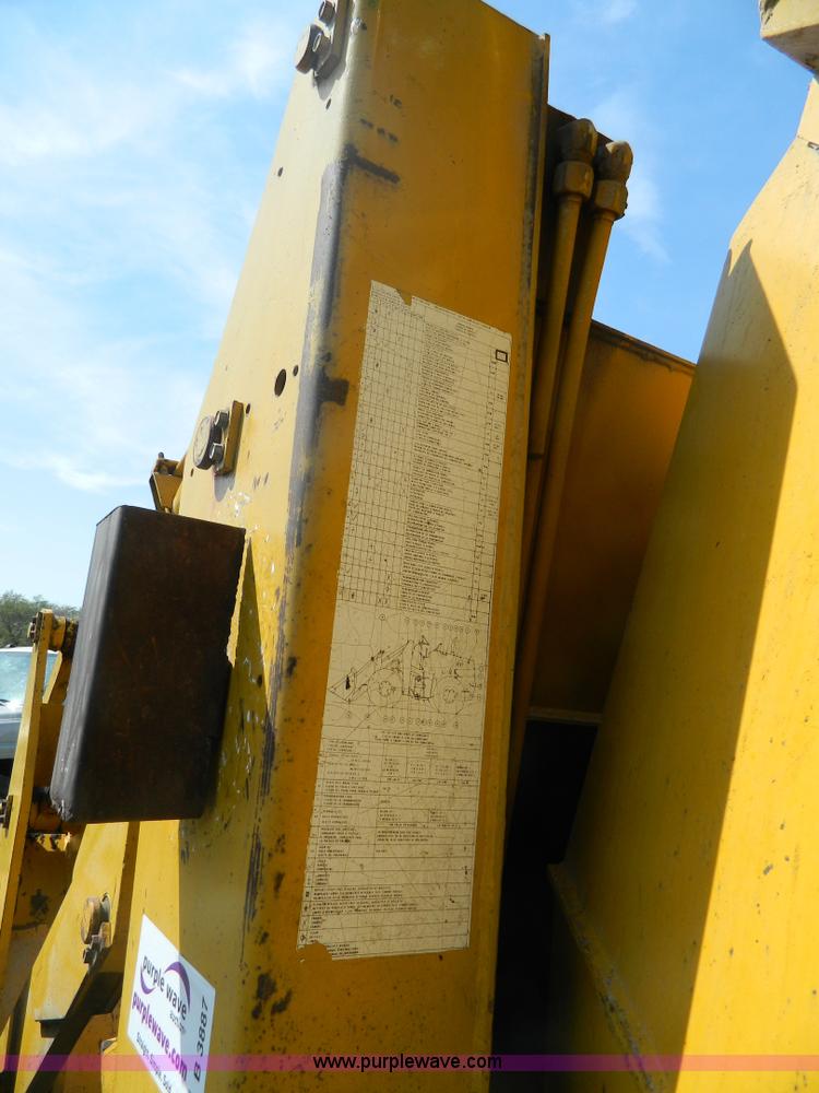 image for item B3887 Allis 840 wheel loader