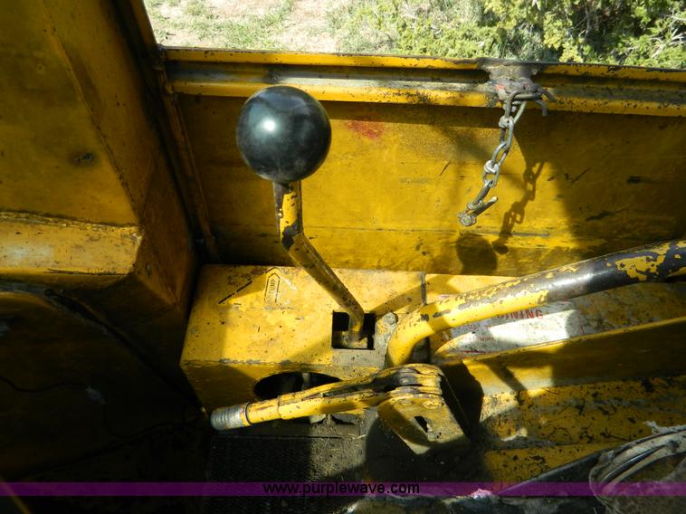 image for item B3887 Allis 840 wheel loader