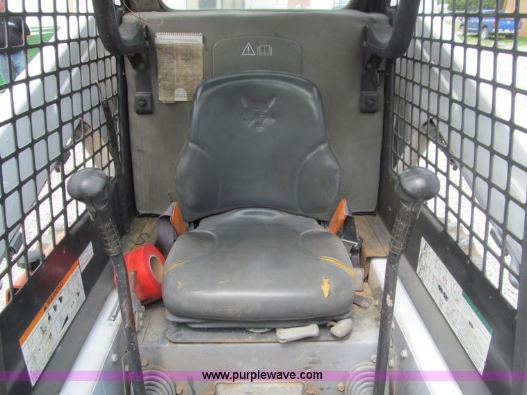image for item B6377 2003 Bobcat S185 skid steer