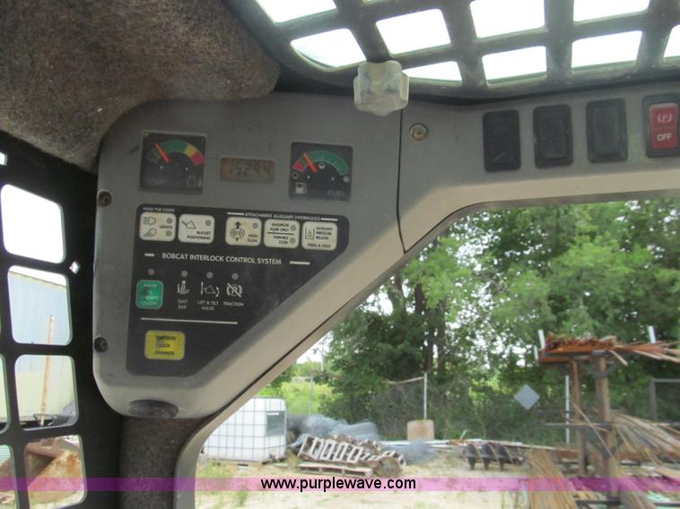 image for item B6377 2003 Bobcat S185 skid steer