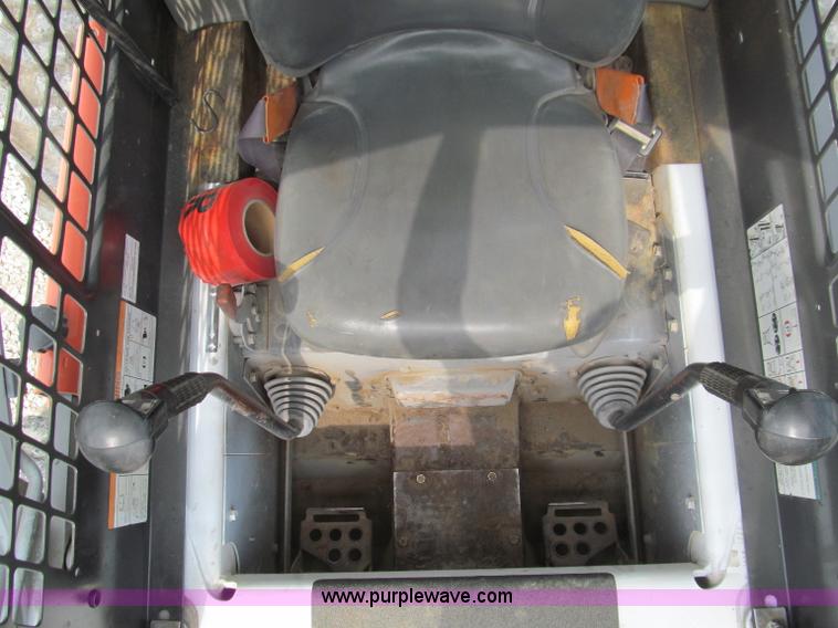 image for item B6377 2003 Bobcat S185 skid steer