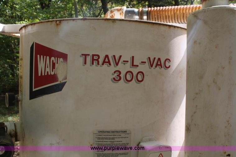 image for item B6993 Trav-L-Vac 300 vacuum unit