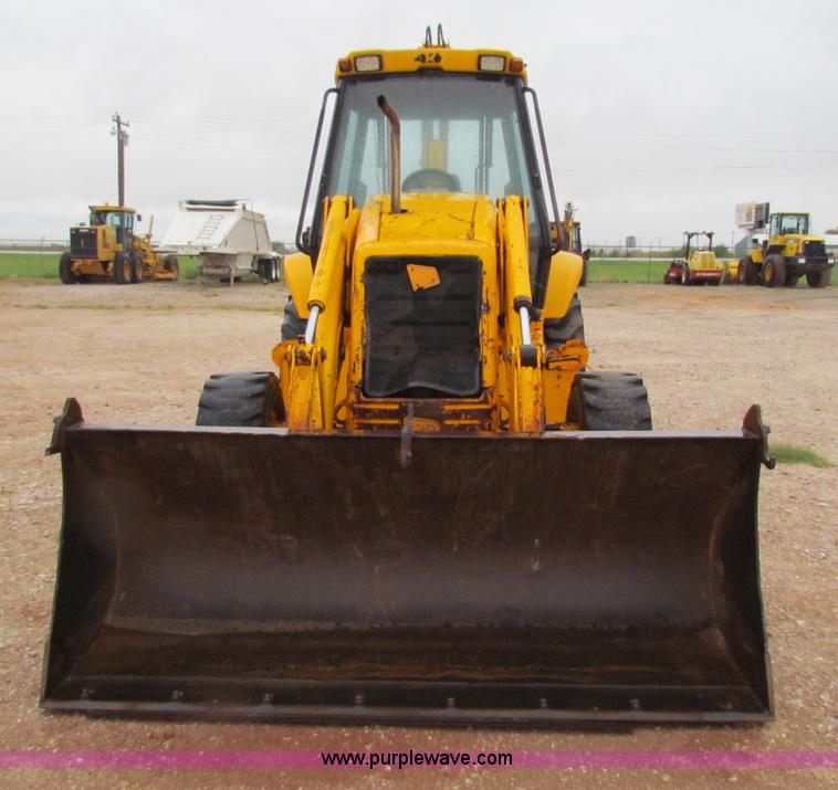 image for item B7428 JCB 214 Series III backhoe