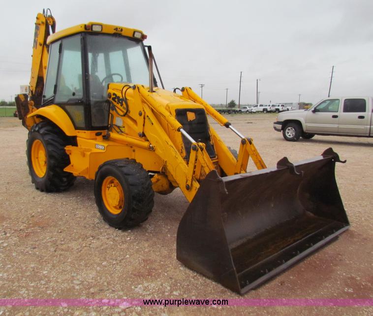 image for item B7428 JCB 214 Series III backhoe