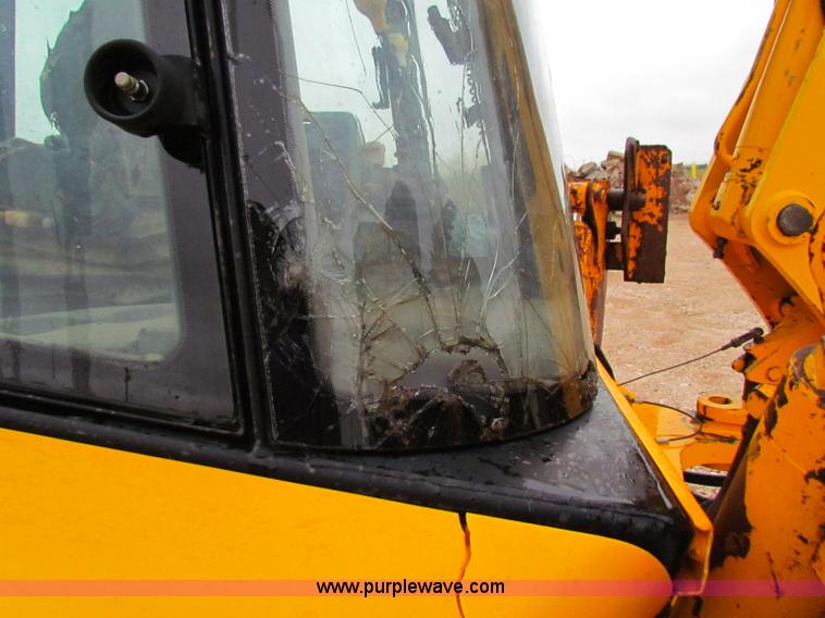 image for item B7428 JCB 214 Series III backhoe