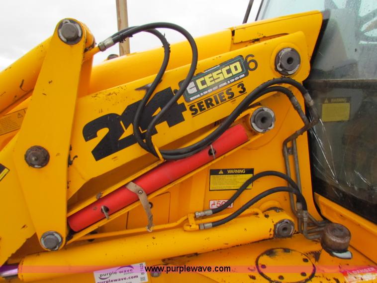 image for item B7428 JCB 214 Series III backhoe