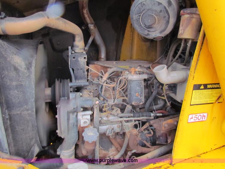 image for item B7428 JCB 214 Series III backhoe