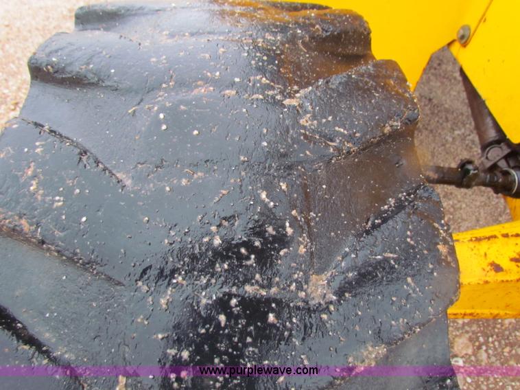 image for item B7428 JCB 214 Series III backhoe