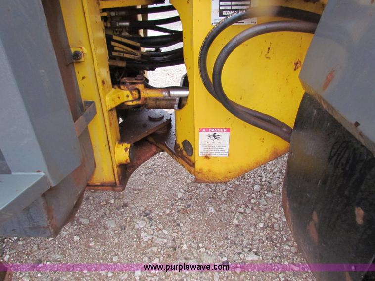 image for item B7430 Komatsu WA320-3MC wheel loader