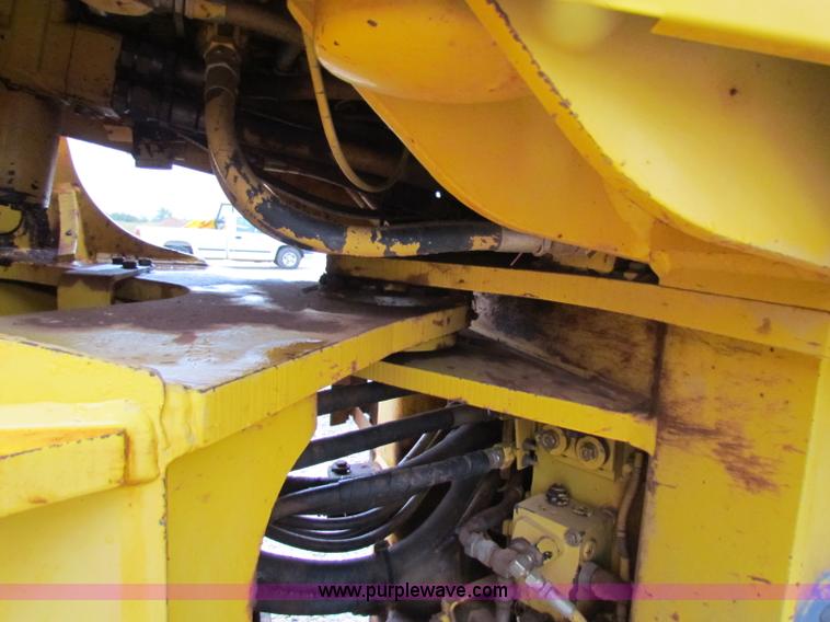 image for item B7430 Komatsu WA320-3MC wheel loader