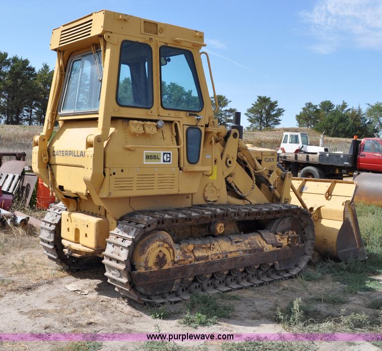 image for item C3018 1979 Caterpillar 955L track loader