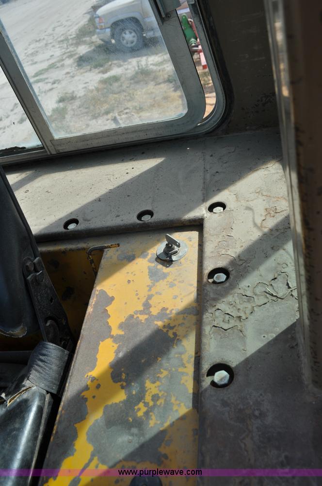 image for item C3018 1979 Caterpillar 955L track loader