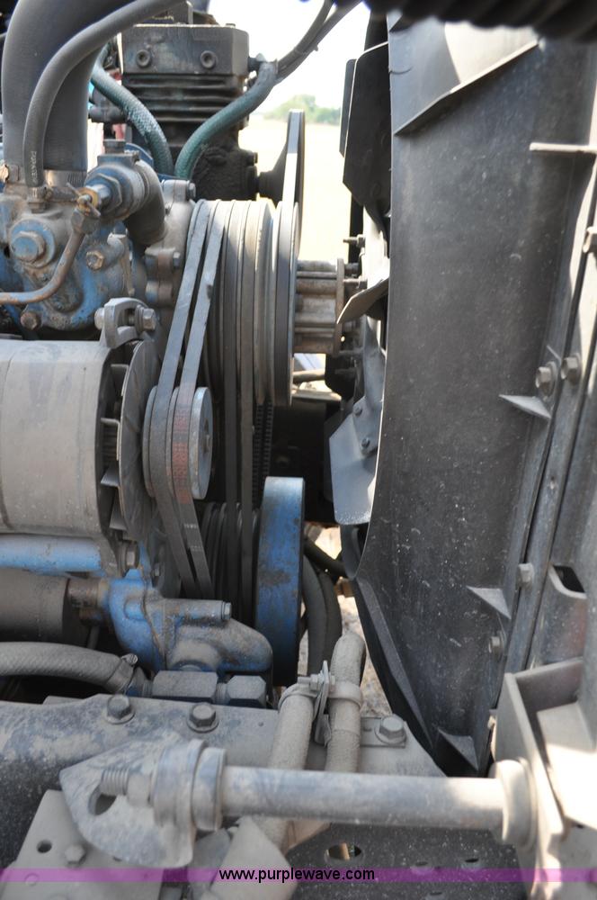 image for item C3019 1986 International S1900 dump truck