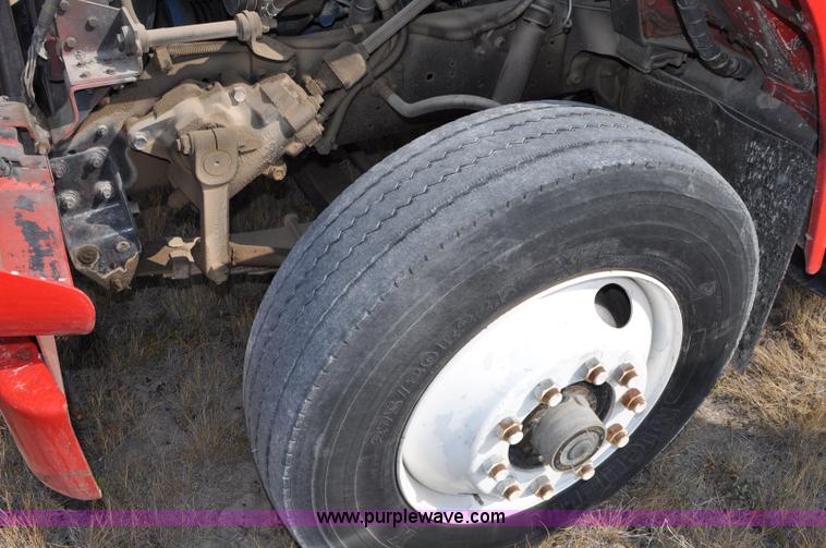 image for item C3019 1986 International S1900 dump truck