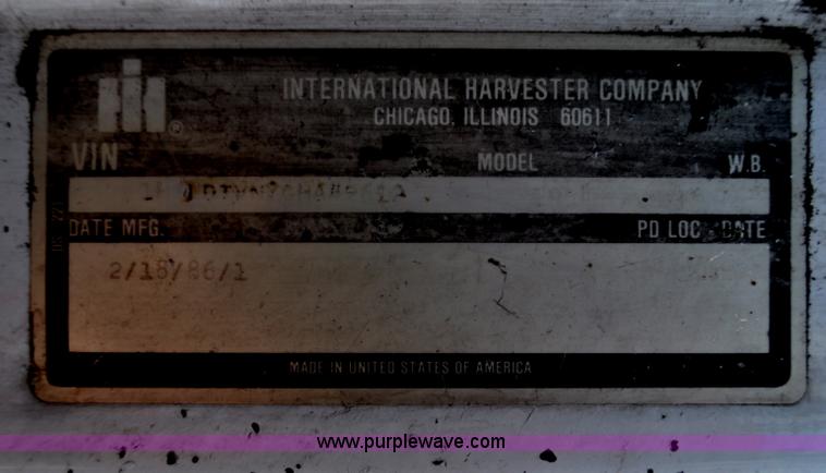 image for item C3019 1986 International S1900 dump truck