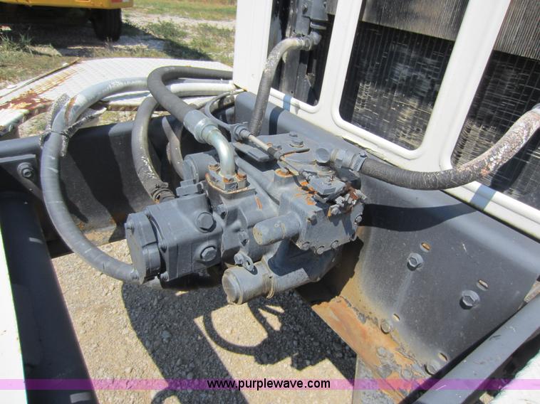 image for item D5603 1980 International 5000 mixer truck