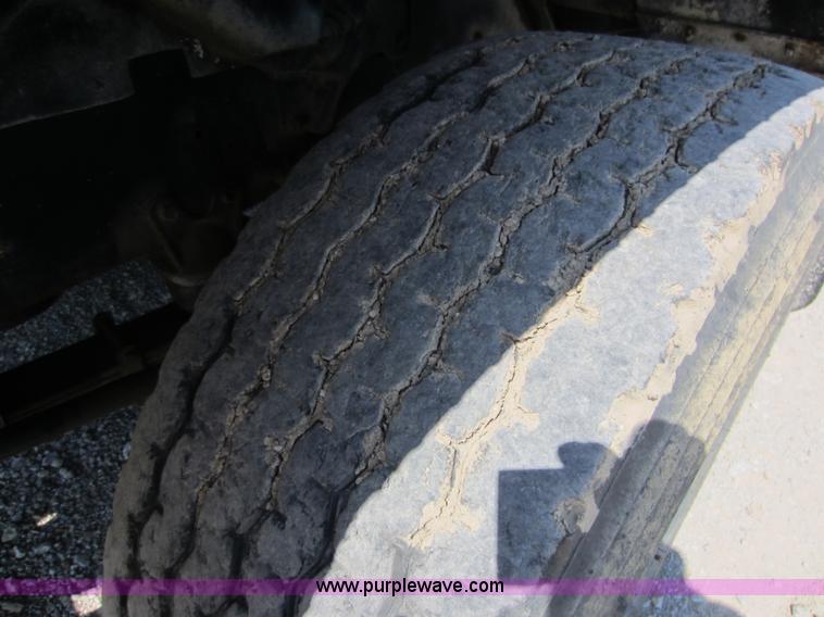 image for item D5603 1980 International 5000 mixer truck