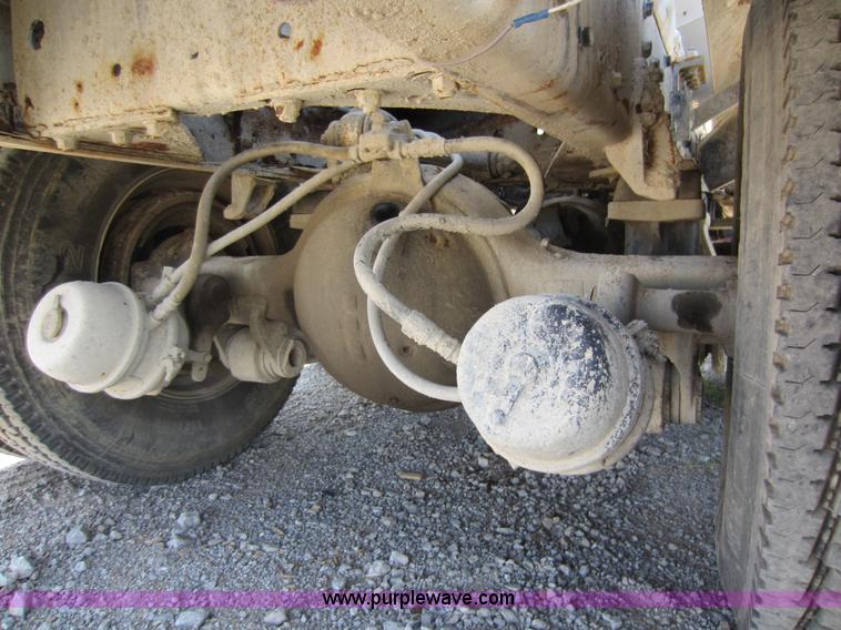 image for item D5603 1980 International 5000 mixer truck