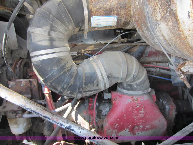 image for item D5603 1980 International 5000 mixer truck