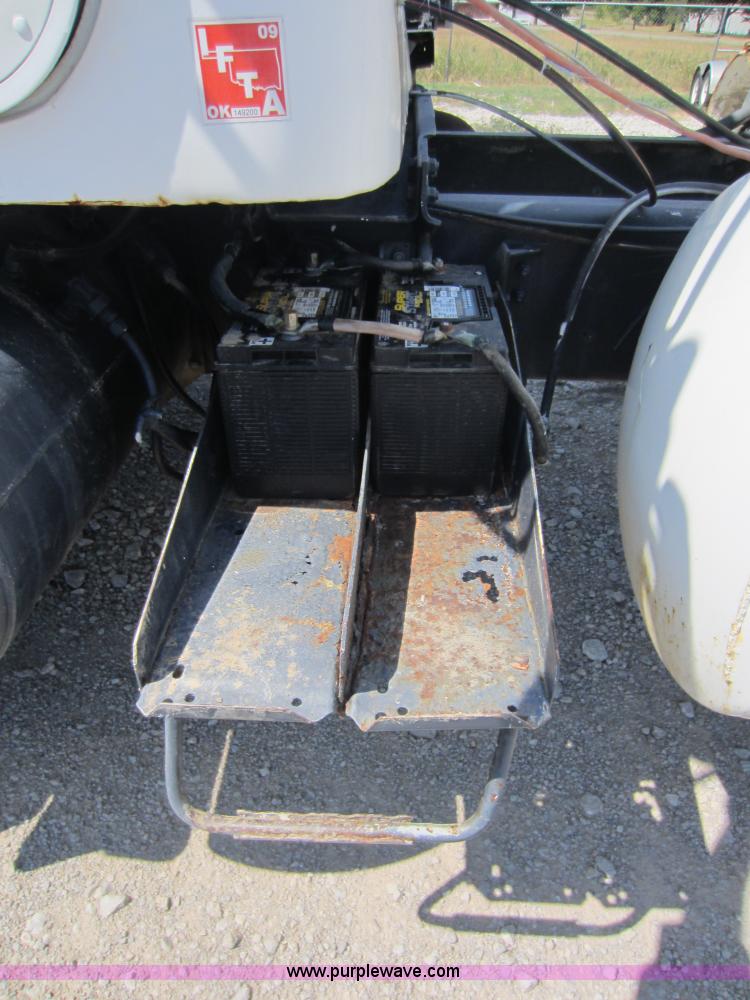 image for item D5603 1980 International 5000 mixer truck